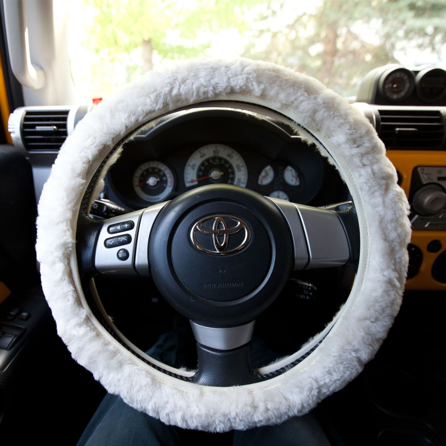 Auskin Steering Wheel Cover